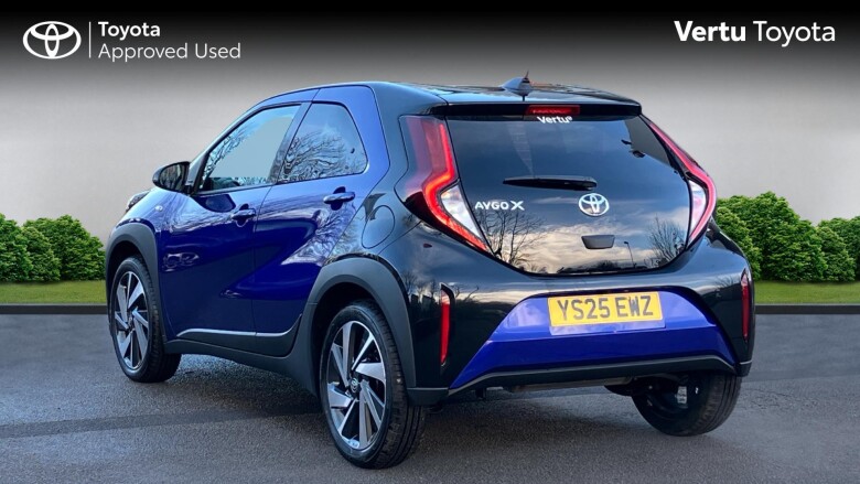 Toyota Aygo X 1.0 VVT-i Edge 5dr Petrol Hatchback